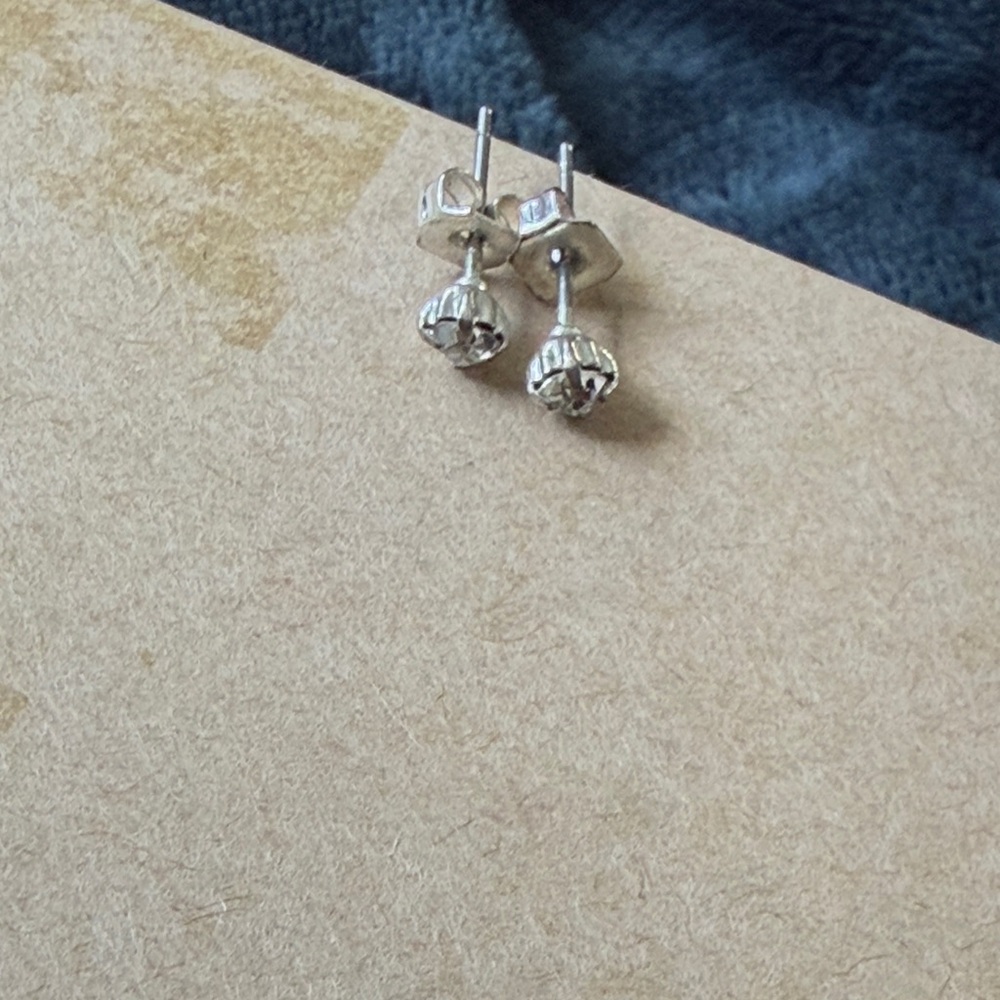 Elegant Silver diamond  Stud Earrings